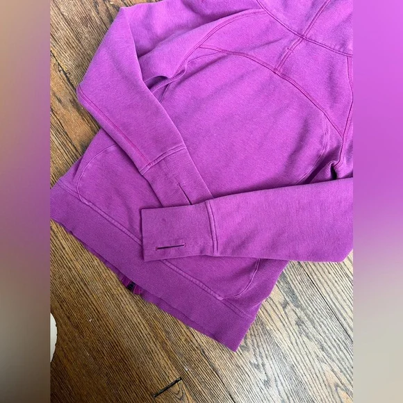 Lululemon zip up - Picture 4 of 6